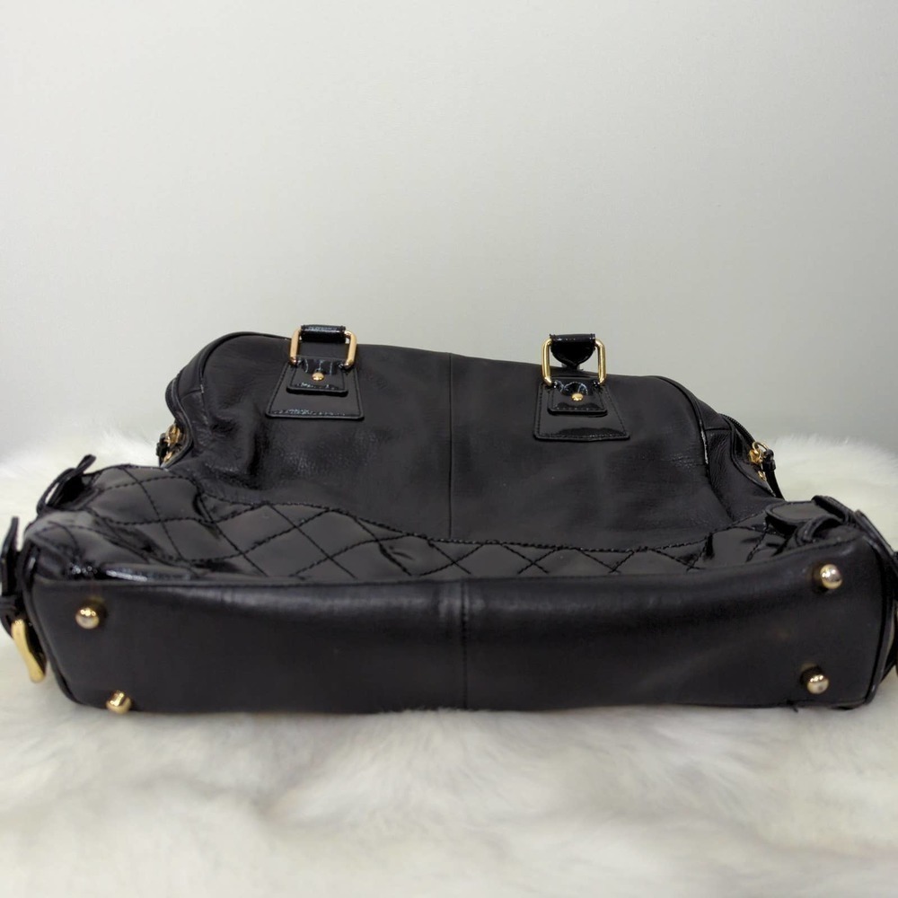 BCBG MAX AZRIA Patent Leather Quilted Purse Black - Picture 5 of 12